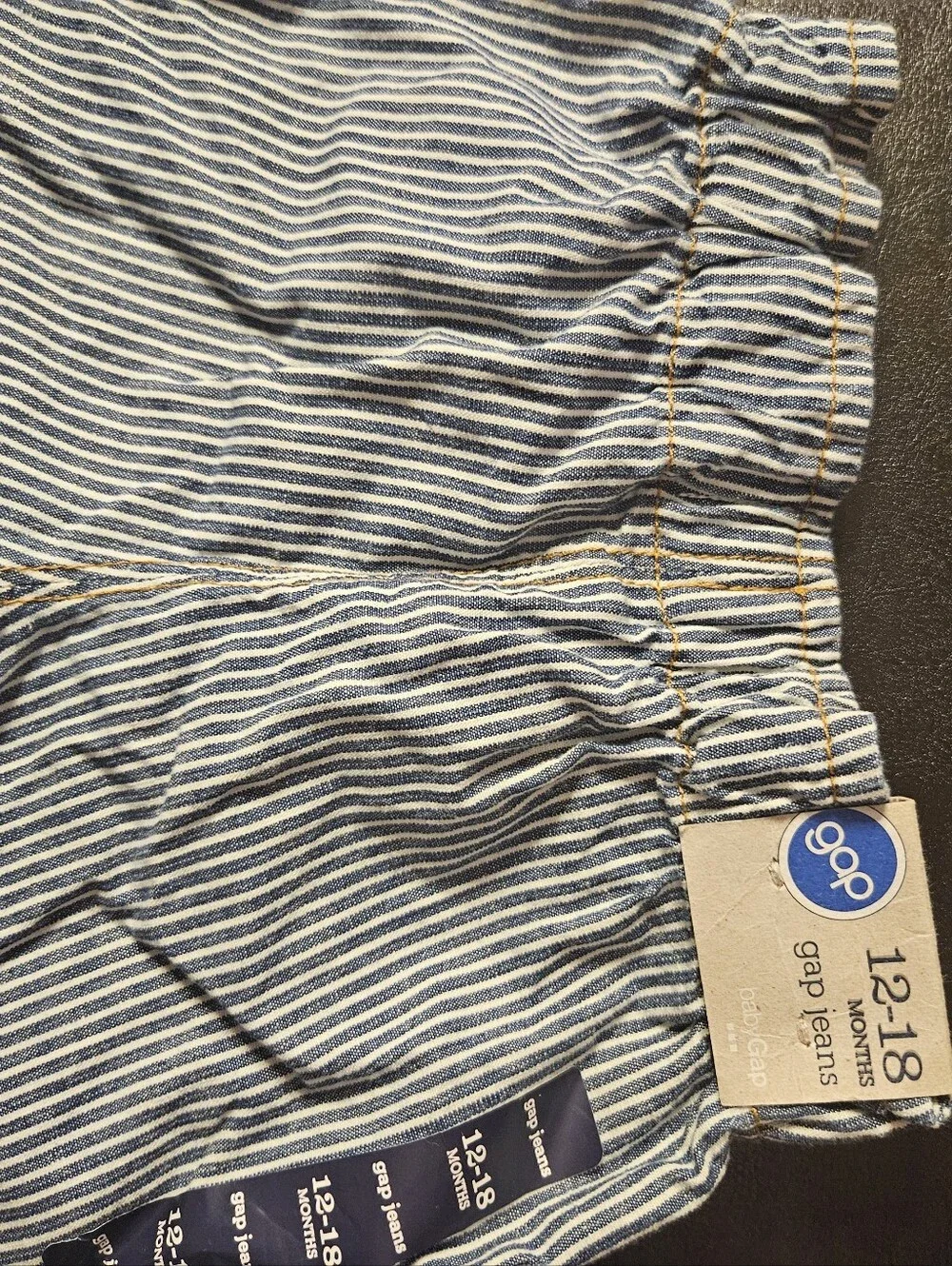 GAP Blue and White Pinstripe Elastic Waist Shorts Girl Size 12/18months